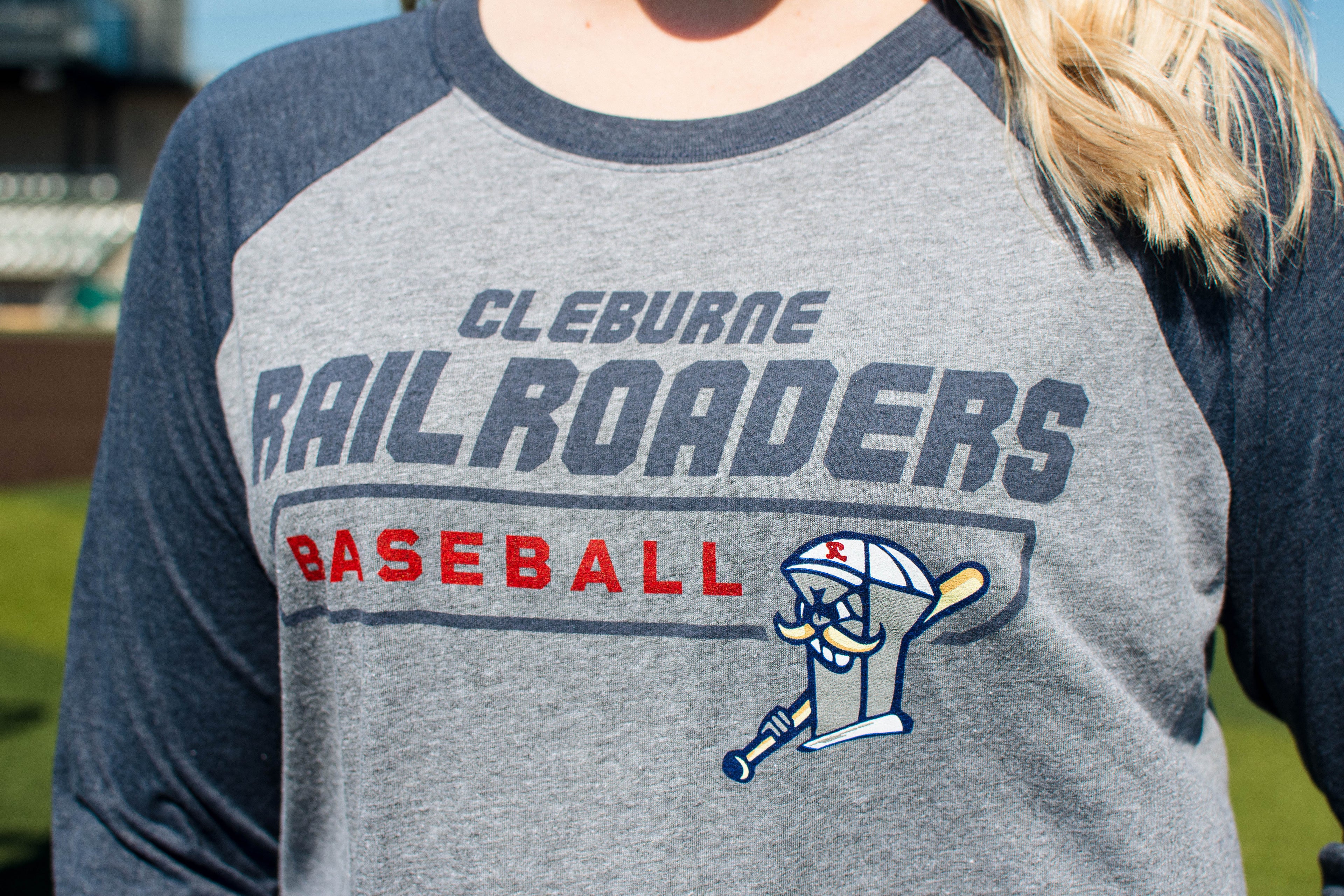 Spike Raglan 3/4 Sleeve Tee